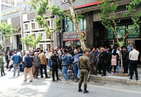 جزئیات برخورد پلیس با دلالان و صرافیهای غیرمجاز