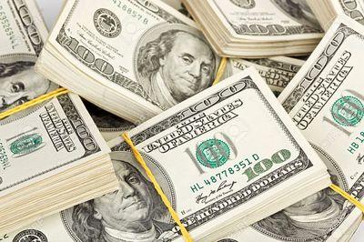 تغییر مسیر در بازار دلار در اولین هفته زمستان