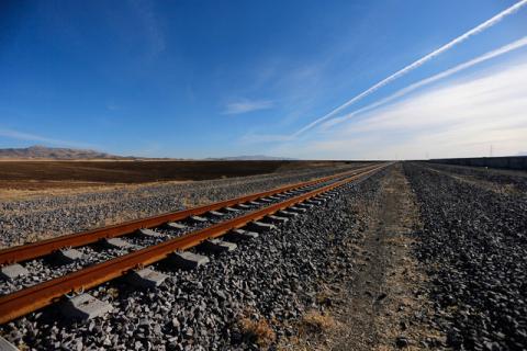 پای روسها سرانجام به راهآهن ایران باز شد