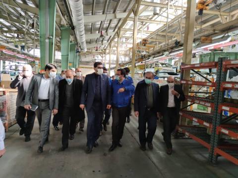 آمادگی سرمایهگذاران فارس برای همکاری با ایرانخودرو در تولید قطعات بدنه