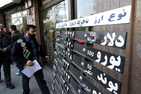 سرگردانی "ارز" میان چهارراه استانبول و بانک مرکزی