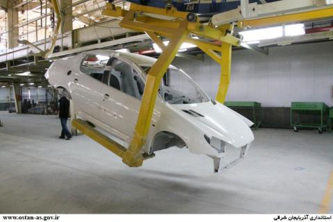 اثر کمرنگ داخلیسازی بر قیمت خودروها