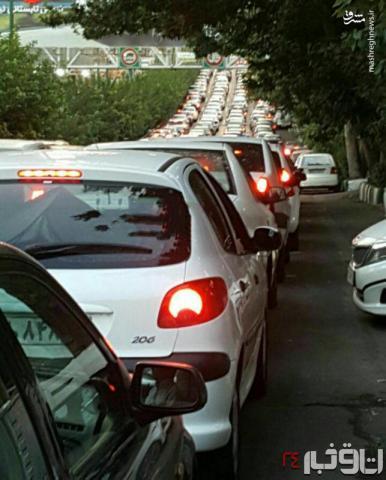 صحنه ای نادر از رانندگی در خیابان های تهران+عکس