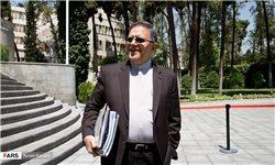سیف: موسسه مالی غیرمجاز مطرح نداریم